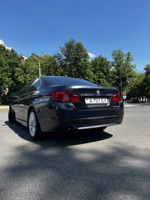 BMW seria 5 2013 an Bender Bender - fotografie 7