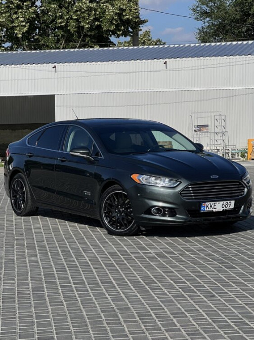 Ford Fusion 2016 год Бендеры Бендеры - изображение 2