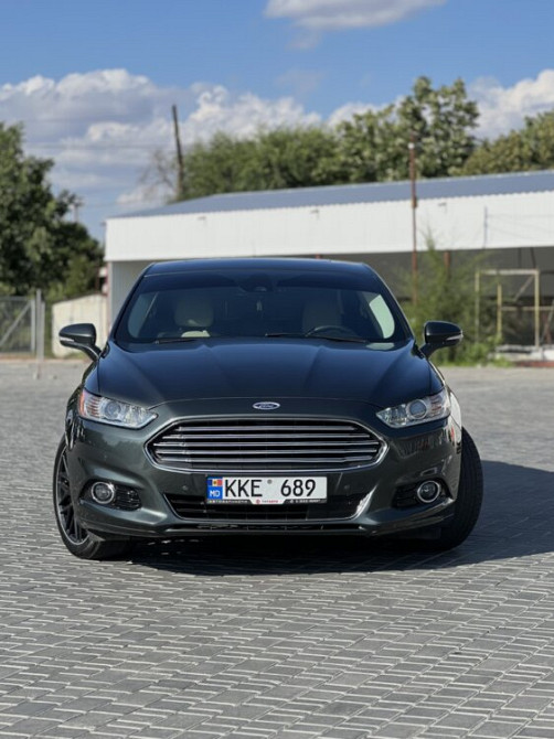 Ford Fusion 2016 год Бендеры Бендеры - изображение 3
