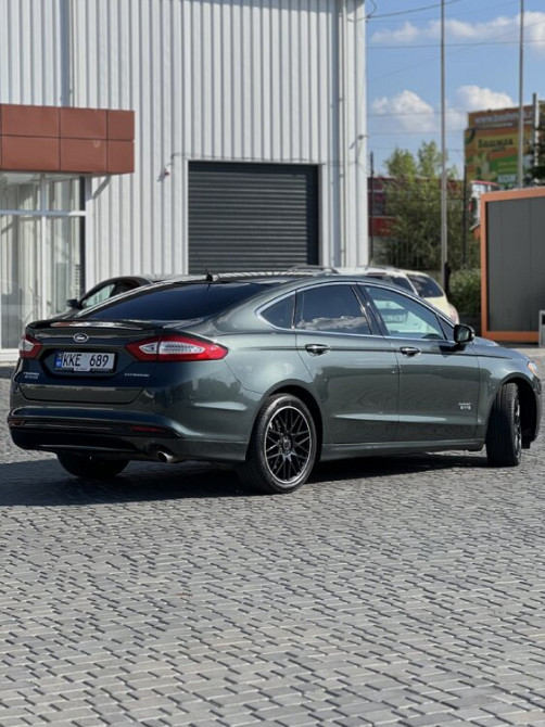 Ford Fusion 2016 год Бендеры Бендеры - изображение 4