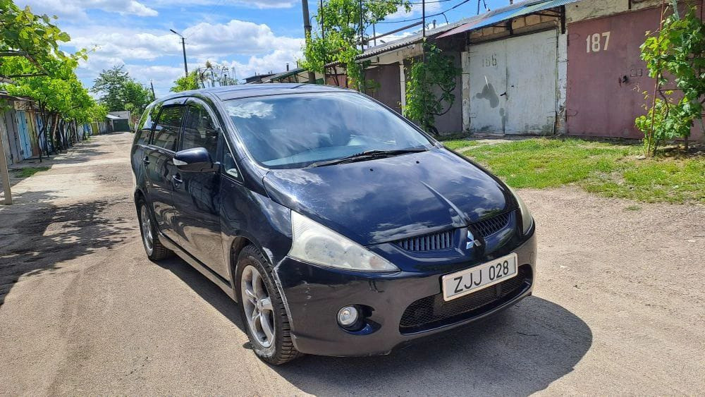 Mitsubishi Grandis 2006 год Бендеры Бендеры - изображение 1