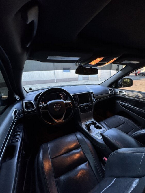 Jeep Grand Cherokee 2015 an Tiraspol Tiraspol - fotografie 6