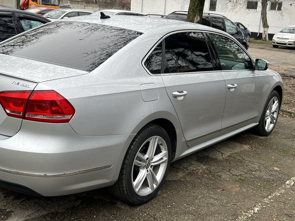 Volkswagen Passat 2014 год Тирасполь Тирасполь - изображение 2