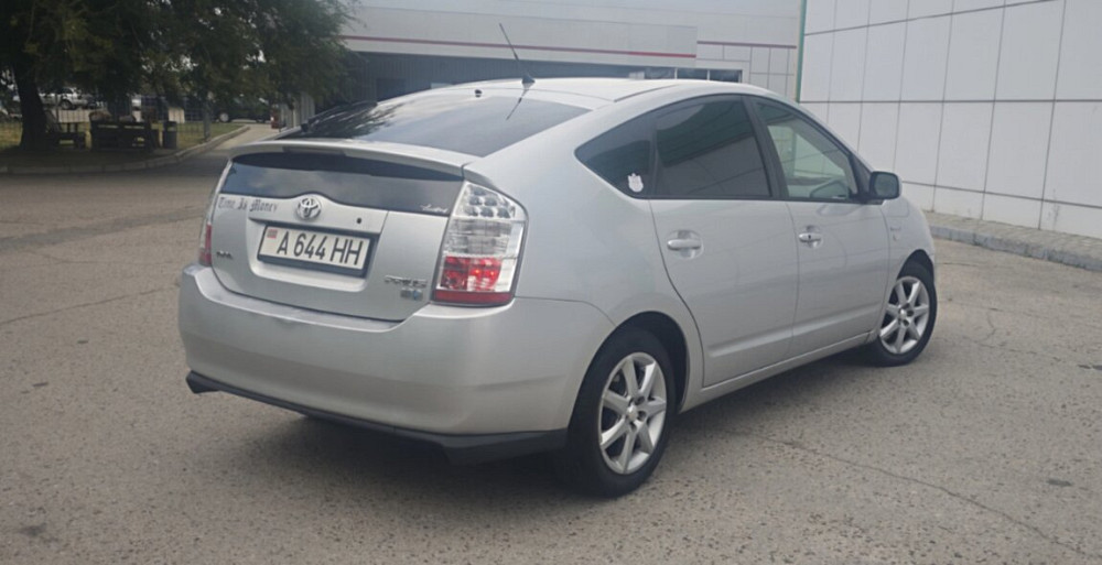 Toyota Prius 2006 год Бендеры Бендеры - изображение 3