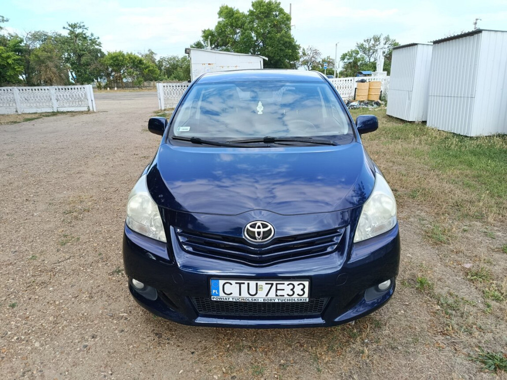 Toyota Verso 2009 год Тирасполь Тирасполь - изображение 1