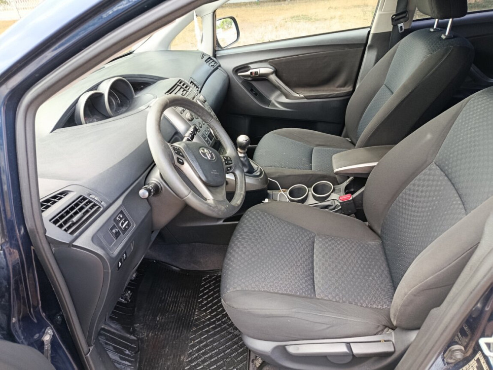 Toyota Verso 2009 год Тирасполь Тирасполь - изображение 2