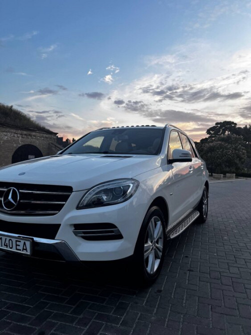 Mercedes M-Class 2012 an Blijnii Hutor Blijnii Hutor - fotografie 5