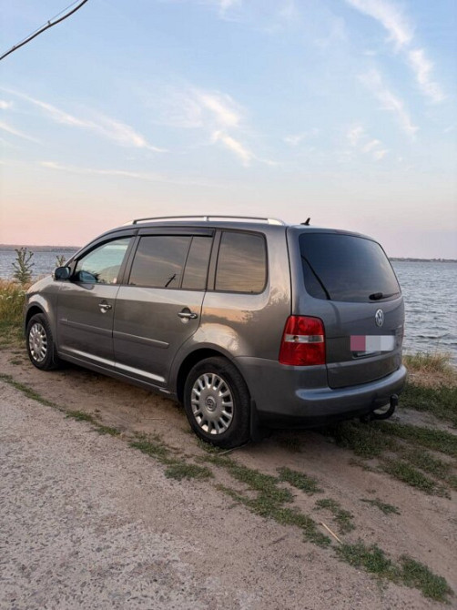 Volkswagen Touran 2006 год Тирасполь Тирасполь - изображение 2