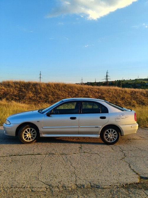Mitsubishi Carisma 2001 год Бендеры Бендеры - изображение 8