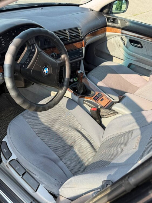 BMW 5 Series 2001 год Тирасполь Тирасполь - изображение 2
