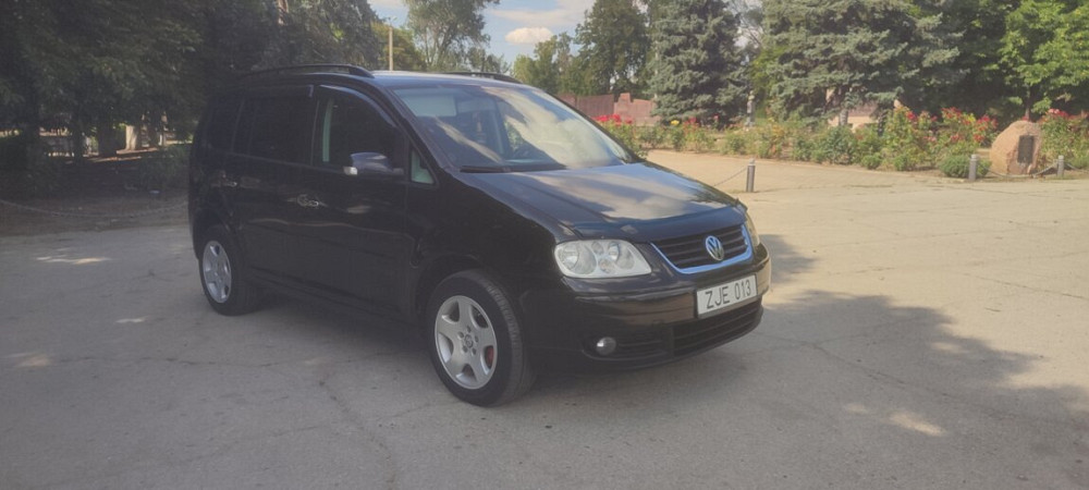 Volkswagen Touran 2005 год Бендеры Bender - fotografie 1