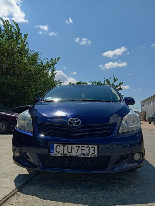 Toyota Avensis Verso 2009 год Тирасполь Тирасполь - изображение 2