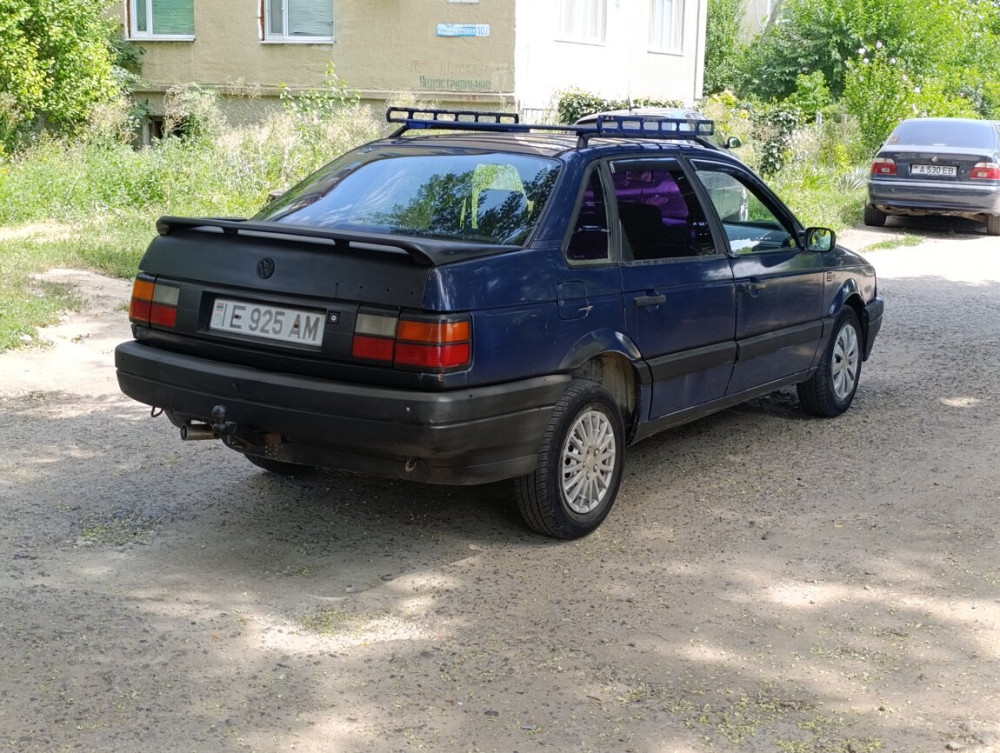 Volkswagen Passat 1992 год Бендеры Бендеры - изображение 4