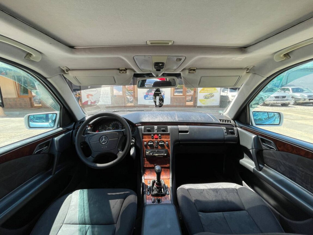 Mercedes E-Class 1998 год Тирасполь Тирасполь - изображение 9