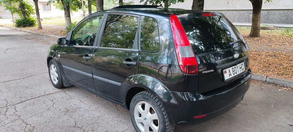 Ford Fiesta 2002 год Бендеры Bender - fotografie 7