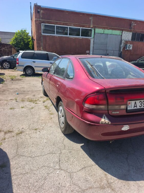 Mazda 626 1994 год Тирасполь Тирасполь - изображение 5