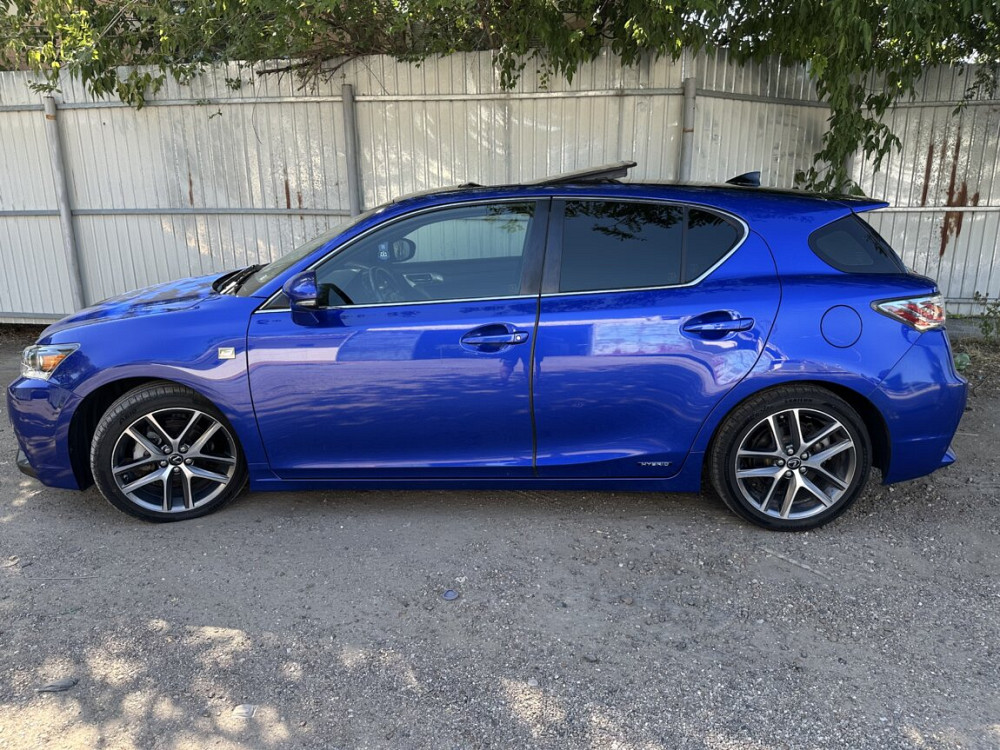 Lexus CT 2014 год Бендеры Bender - fotografie 3