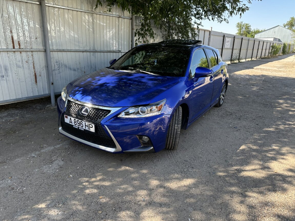Lexus CT 2014 год Бендеры Bender - fotografie 2