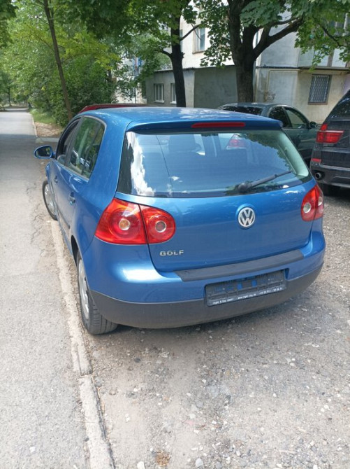 Volkswagen Golf 2004 год Тирасполь Тирасполь - изображение 1
