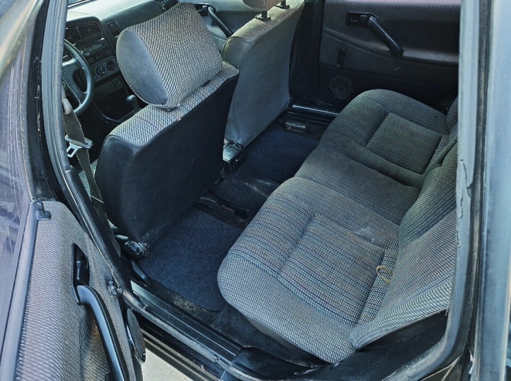 Volkswagen Passat 1992 год Тирасполь Tiraspol - fotografie 4