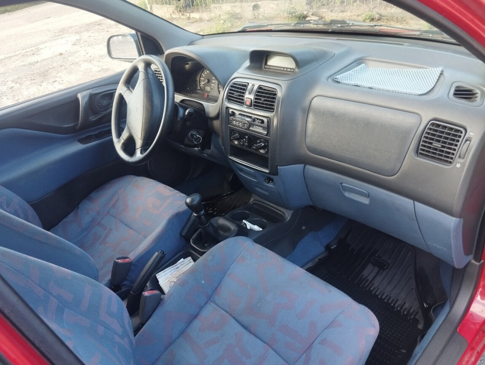 Mitsubishi Space Star 1999 год Тирасполь Tiraspol - fotografie 1