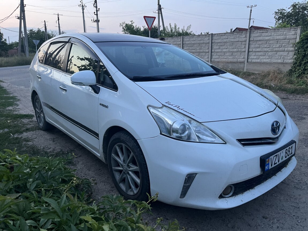 Toyota Prius 2013 год Кишинёв Кишинёв - изображение 3