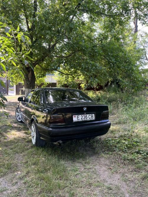 BMW 3 Series 1996 год Слободзея Слободзея - изображение 2
