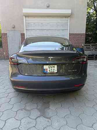 Tesla Model 3 2022 год Бендеры Бендеры