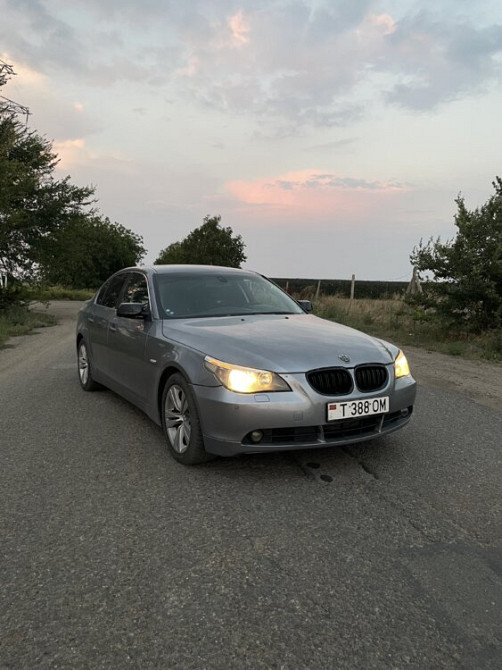 BMW 5 Series 2004 год Тирасполь Tiraspol - fotografie 1