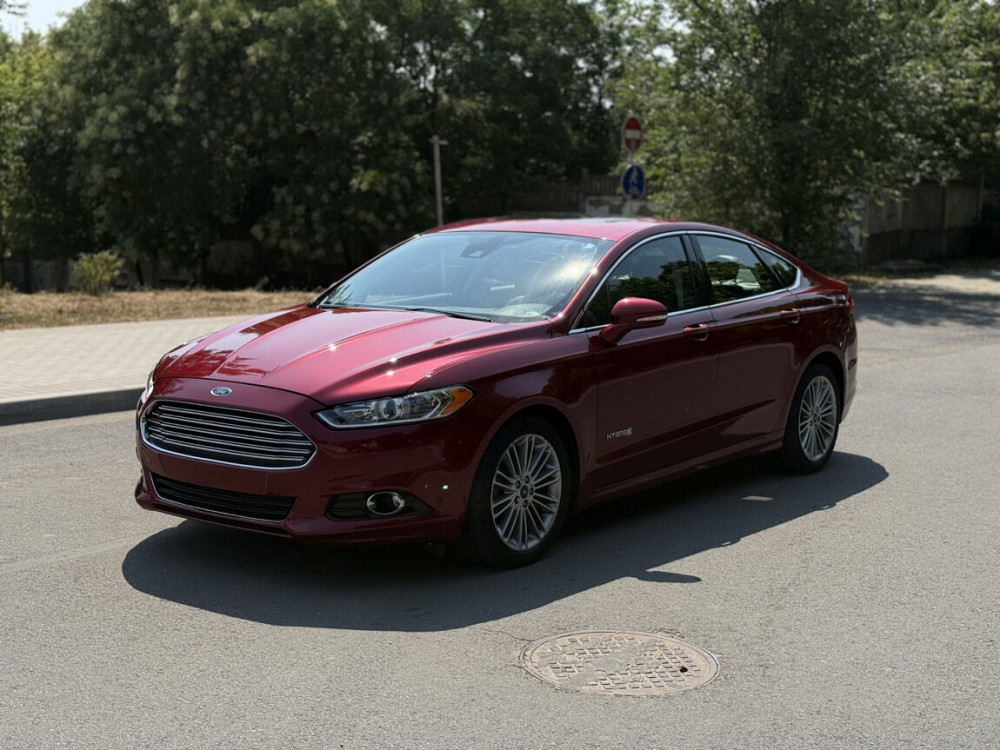 Ford Fusion 2013 год Бендеры Бендеры - изображение 1