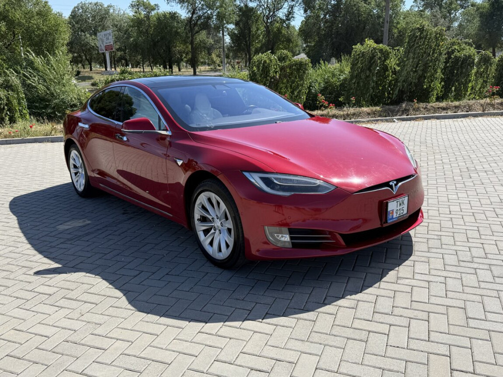 Tesla Model S 2017 год Тирасполь Тирасполь - изображение 1