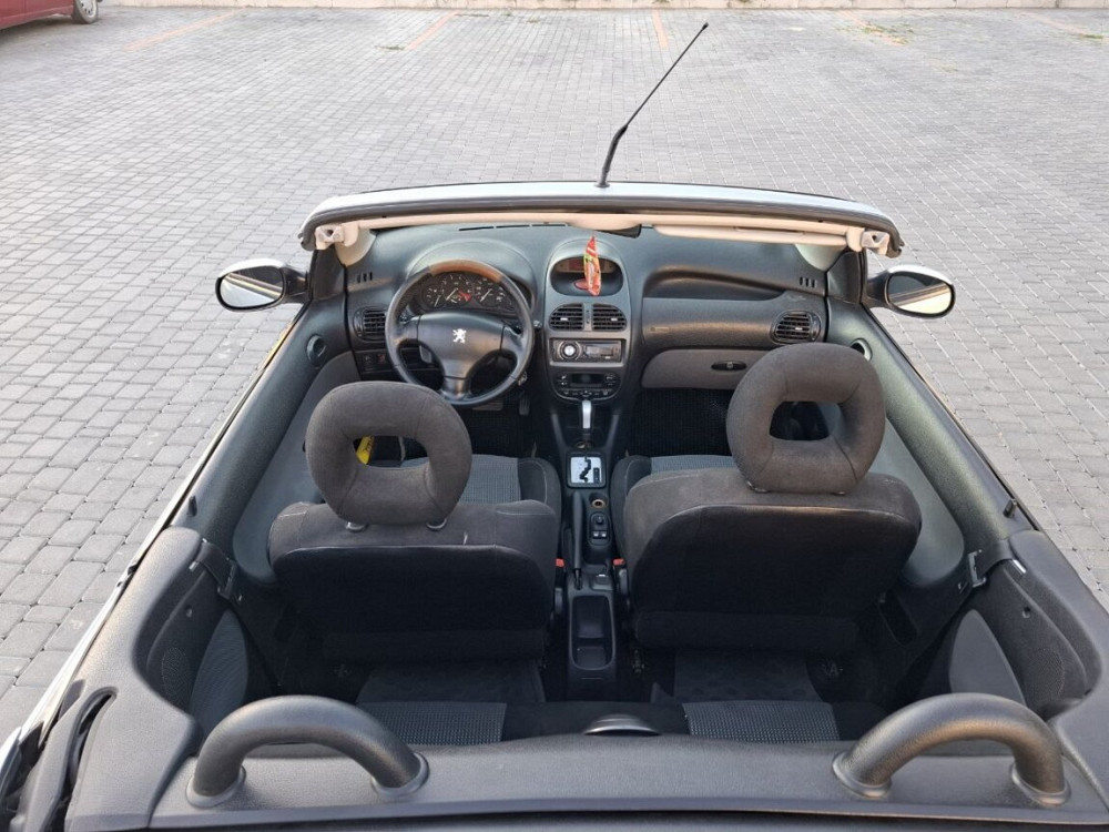 Peugeot 206 2001 год Слободзея Слободзея - изображение 2