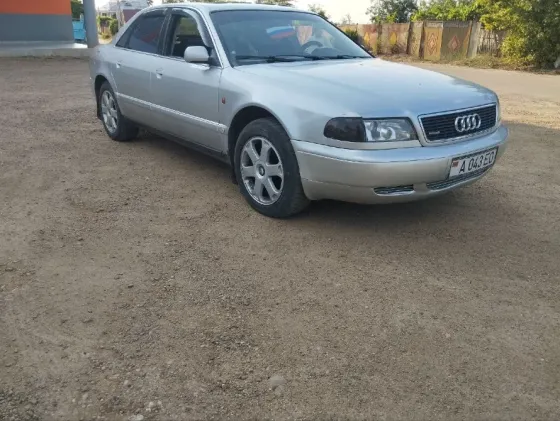 Audi A8 1995 год Тирасполь Tiraspol