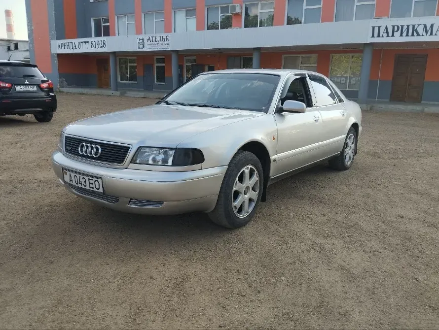 Audi A8 1995 год Тирасполь Tiraspol - fotografie 3
