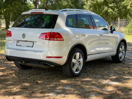 Volkswagen Touareg 2012 год Тирасполь Тирасполь