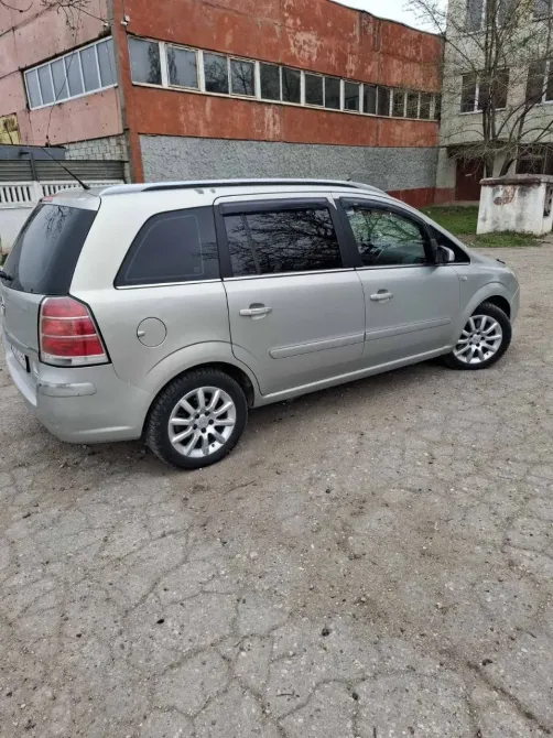 Opel Zafira 2007 год Тирасполь Тирасполь - изображение 4