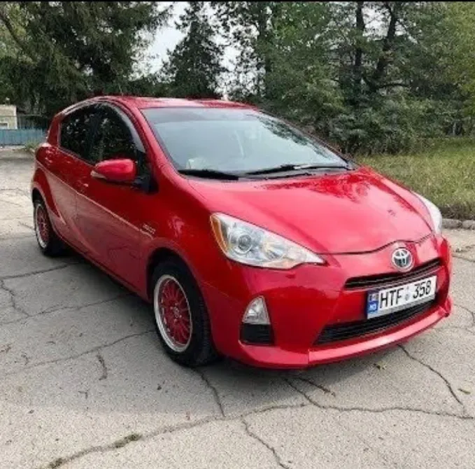 Toyota Prius 2014 год Тирасполь Tiraspol - fotografie 4