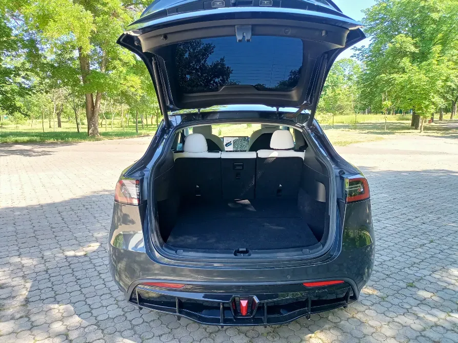 Tesla Model Y 2021 год Тирасполь Тирасполь - изображение 8