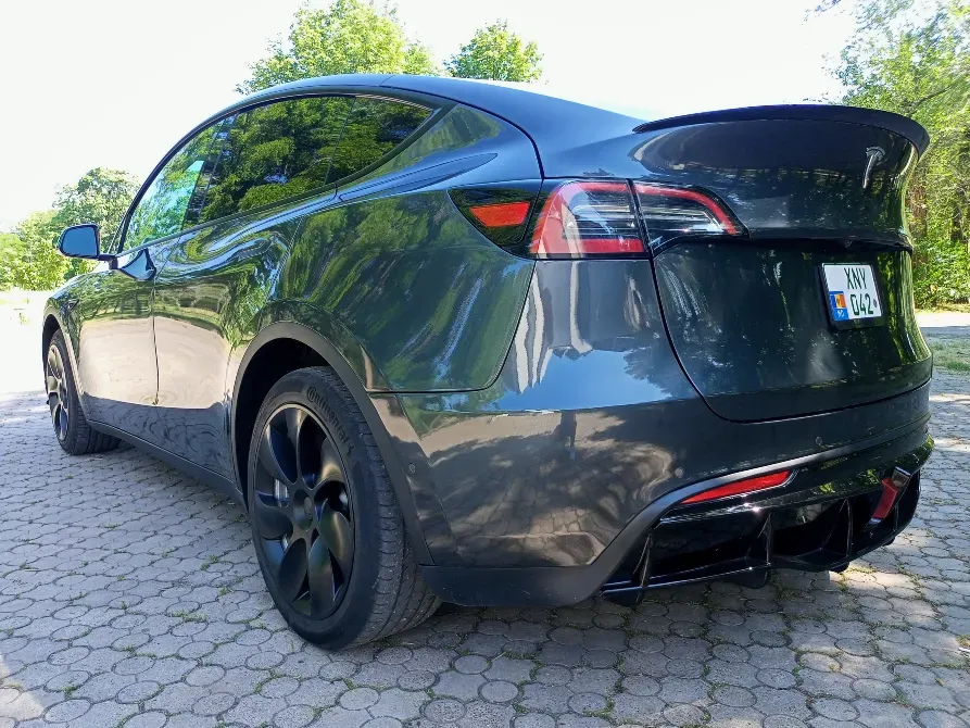 Tesla Model Y 2021 год Тирасполь Тирасполь - изображение 3