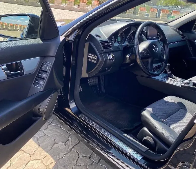 Mercedes C-Class 2010 год Бендеры Бендеры - изображение 5