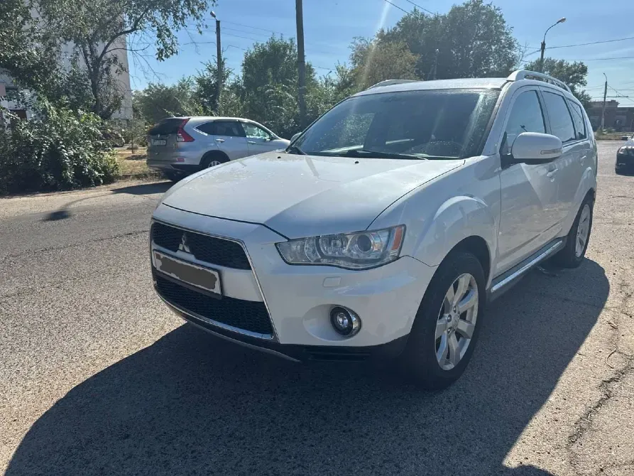 Mitsubishi Outlander 2010 год Бендеры Bender - fotografie 1