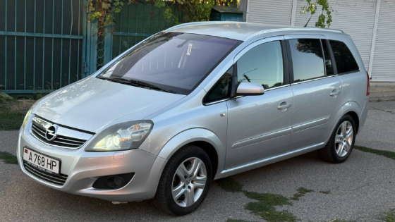 Opel Zafira 2008 год Тирасполь Тирасполь