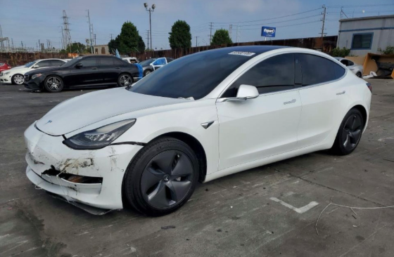 Tesla Model 3 2020 год Тирасполь Тирасполь