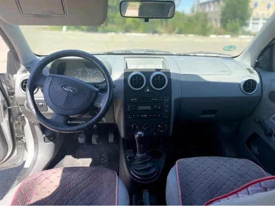 Ford Fusion 2002 год Слободзея Слободзея