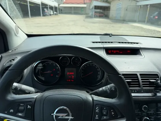 Opel Meriva 2015 год Тирасполь Tiraspol