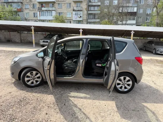 Opel Meriva 2015 год Тирасполь Tiraspol