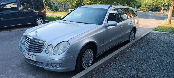 Mercedes E-Class 2005 an Chişinău Кишинёв