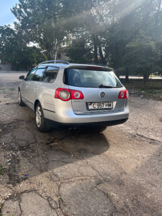Volkswagen Passat 2006 год Парканы Парканы