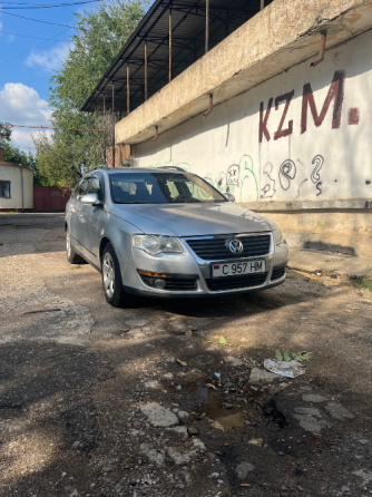 Volkswagen Passat 2006 год Парканы Парканы