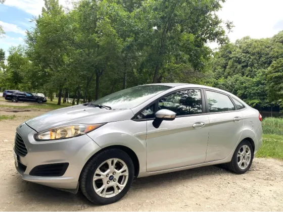 Ford Fiesta 2014 год Рыбница Рыбница